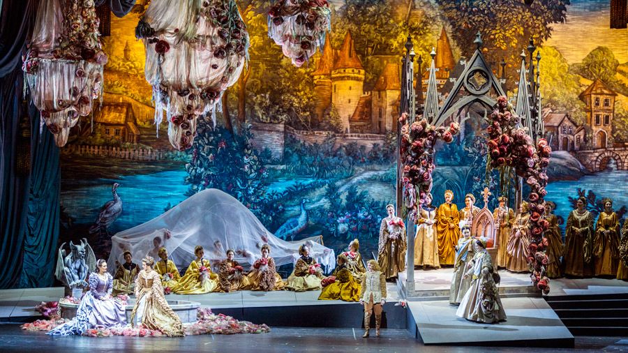 Варфоломеевская опера: премьера «Гугенотов» в Мариинке