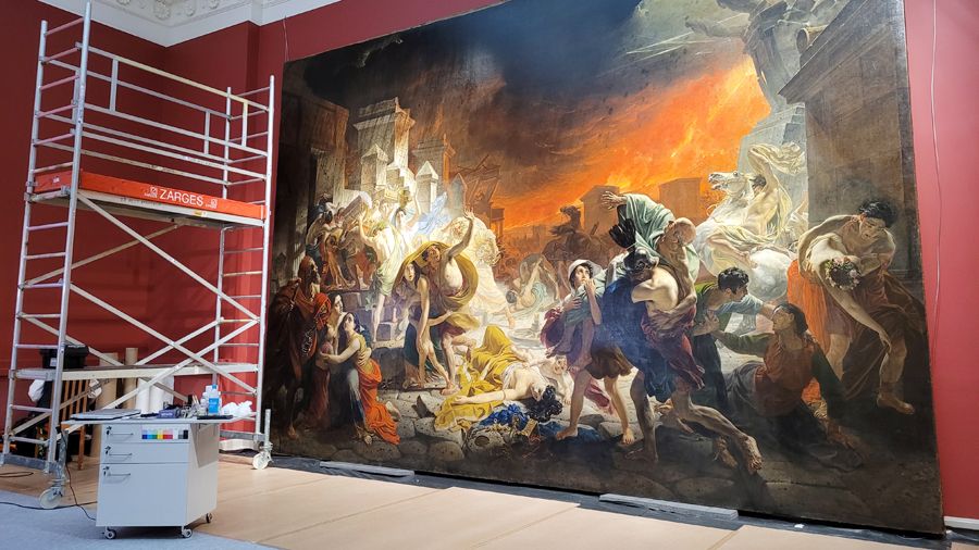 Помпеи будут спасены: Русский музей приступил к научной реставрации шедевра Брюллова