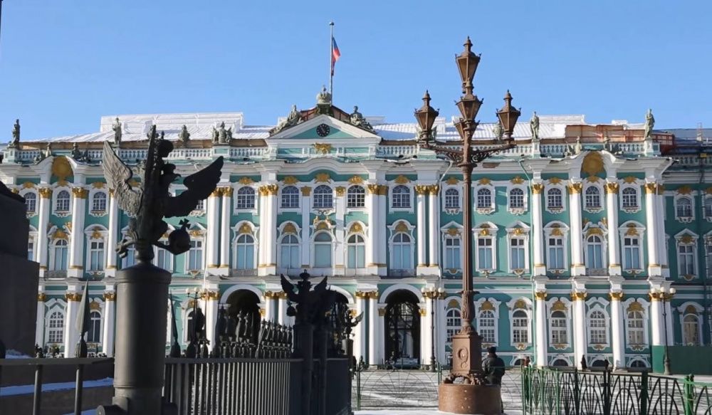 Виртуальный тур по Главному штабу Эрмитажа стал доступен для россиян