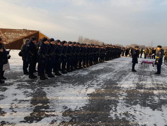 Свыше 50 новобранцев приняли присягу у Ржевского мемориала Советскому солдату