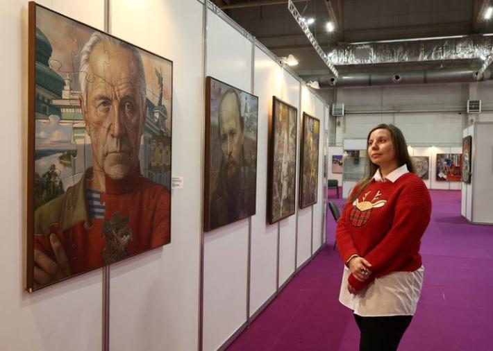 В Красноярске в честь 35-летия Регионального отделения академии художеств начала работать выставка