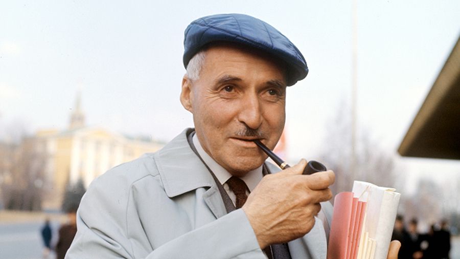 Всем смертям назло: солдатский поэт Константин Симонов