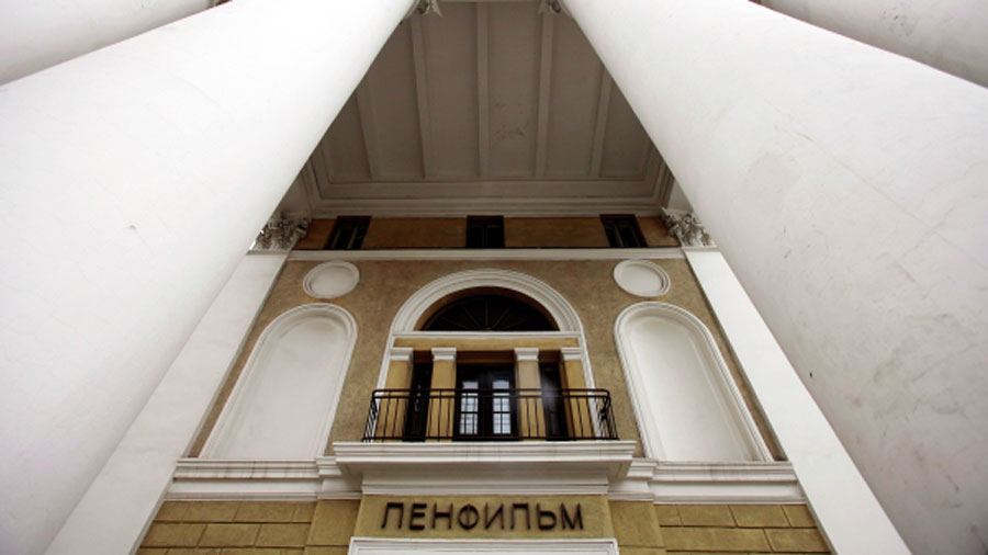 «Ленфильм» возродил традицию кинопередвижек для бойцов СВО