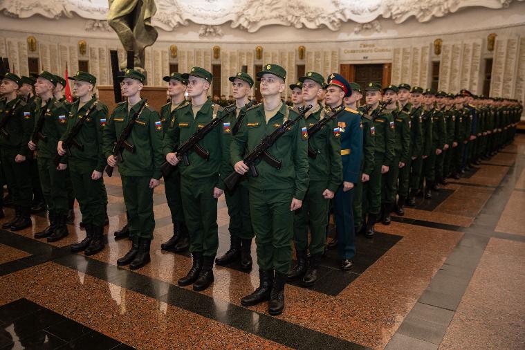 Преображенский полк в петербурге