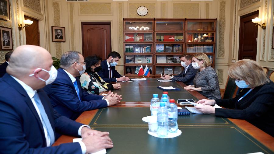 Министры культуры России и Бахрейна обсудили сотрудничество двух стран