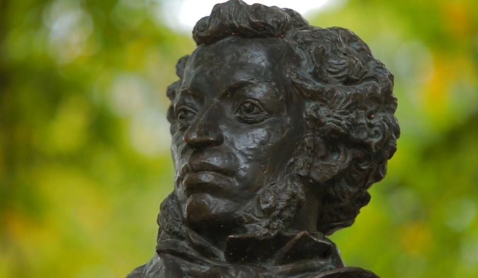В Риге утвердили решение о сносе памятника Пушкину