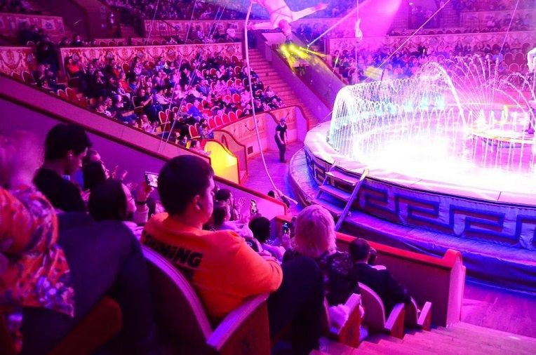 В Санкт-Петербурге представили инклюзивный проект «Цирк на ощупь»