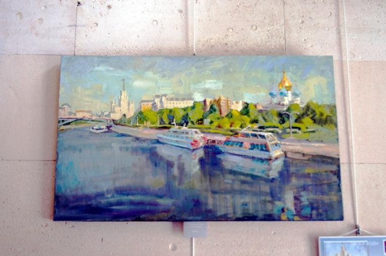 Выставка «Город глазами художников» открылась в Москве