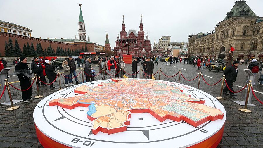 На Красной площади начал работу музей «Город живых историй»