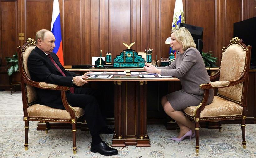 Президент РФ Владимир Путин провел встречу с министром культуры Ольгой Любимовой