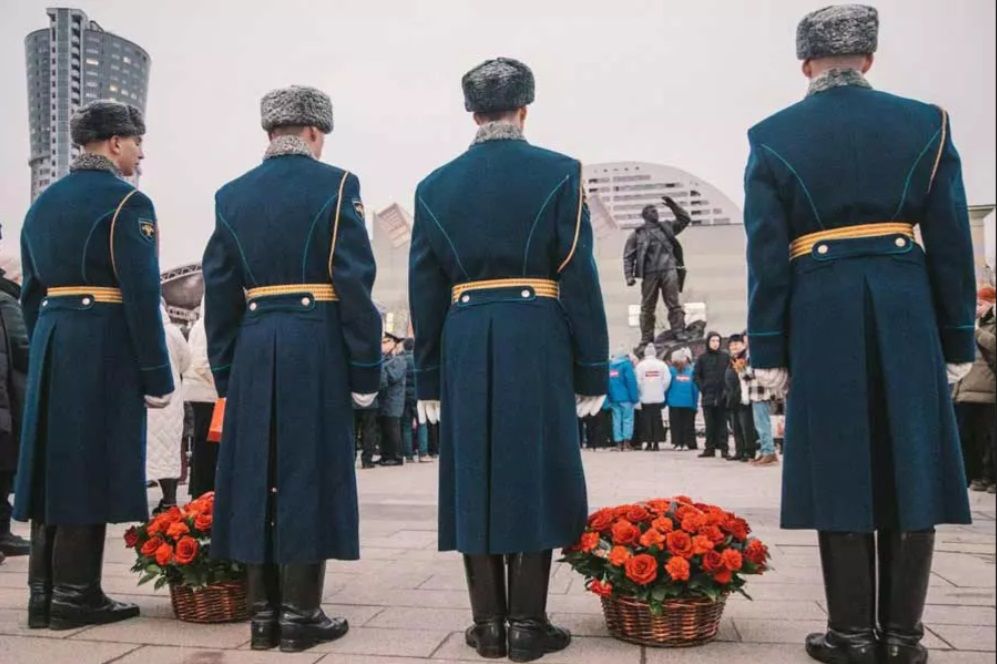 В Москве открыли памятник летчику-испытателю Валерию Чкалову 