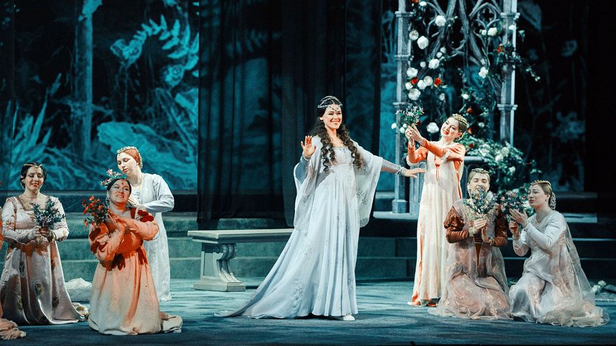 Новая «Иоланта» в Мариинке: опера в пастельных тонах