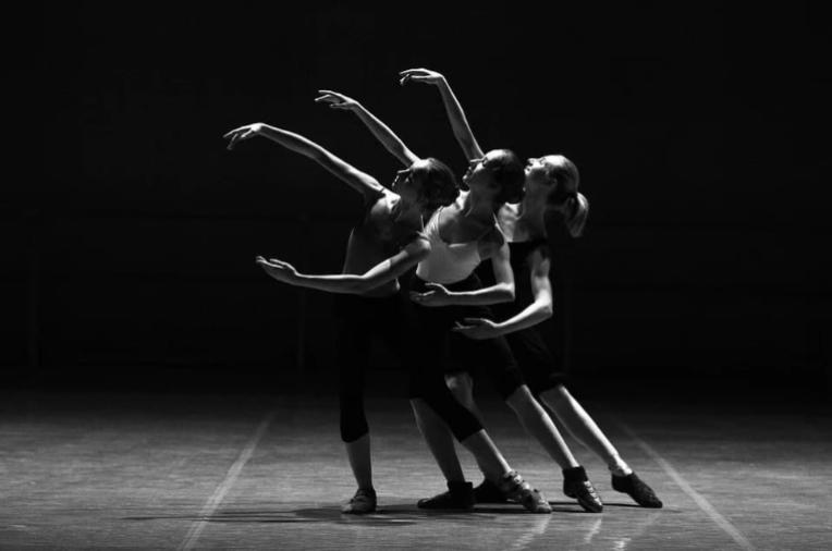 В России стартовал конкурс артистов балета и хореографов