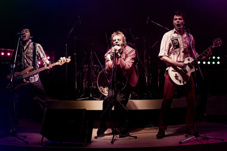 Джон Лайдон из Sex Pistols проиграл суд из-за авторских прав другим участникам группы