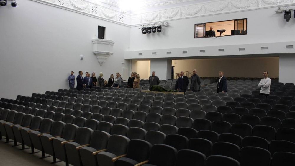 В Пскове после ремонта открылся концертный зал