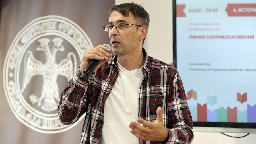 Писатель Евгений Журавли: «На Донбассе попадаешь в настоящую, а не вымышленную реальность»