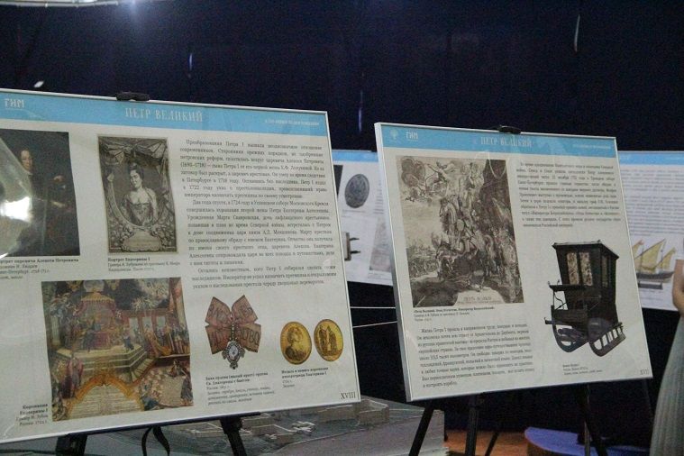 В Луганске открылась вторая выставка проекта «Наши традиции»