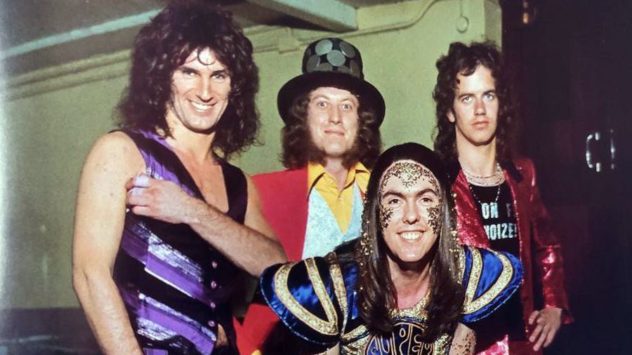 Короли глэм-рока, так и не покорившие Америку: вышла биография группы Slade