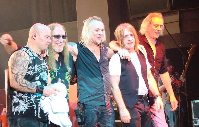 Британская рок-группа Uriah Heep отменила все концерты в России