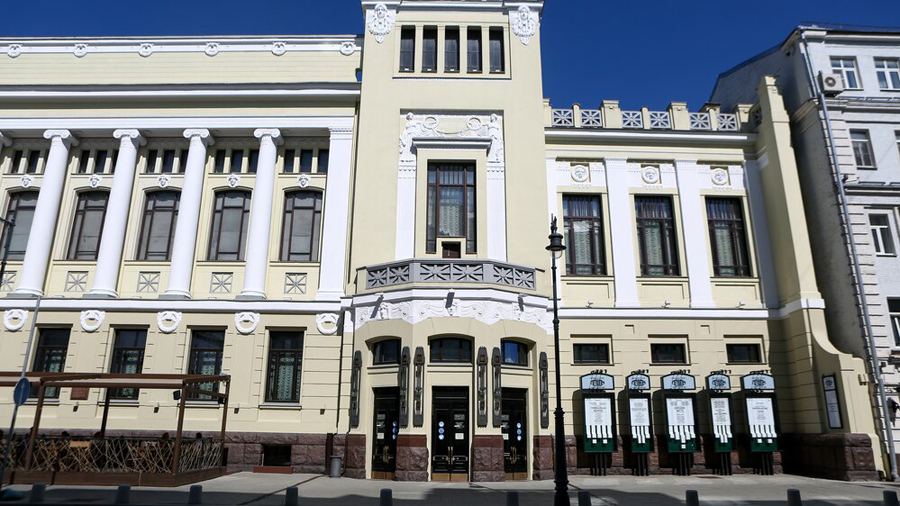 «Ленком Марка Захарова» возродил творческий проект «Задворки» Александра Абдулова