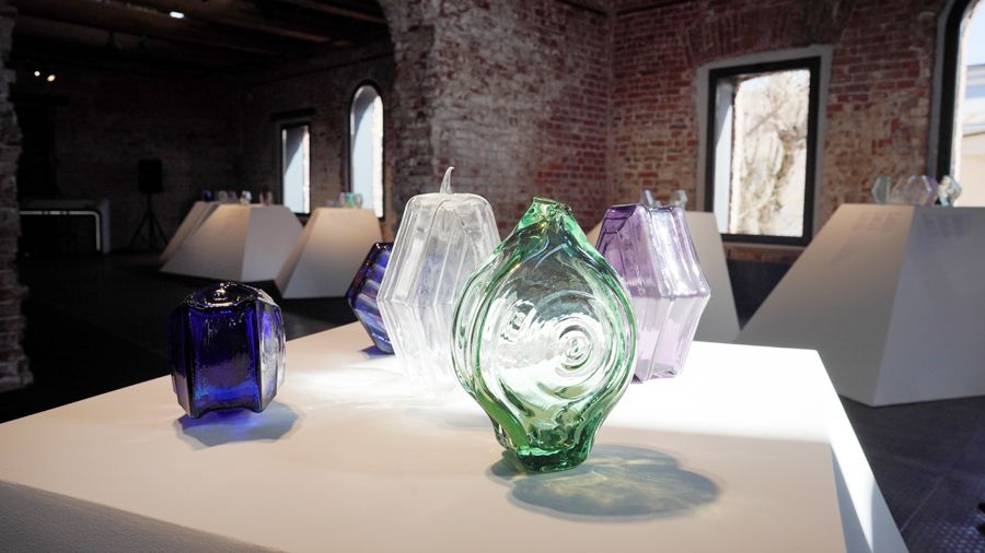 Стеклянные технологии: выставка «Фальконье. Архитектура света» в МУАРе