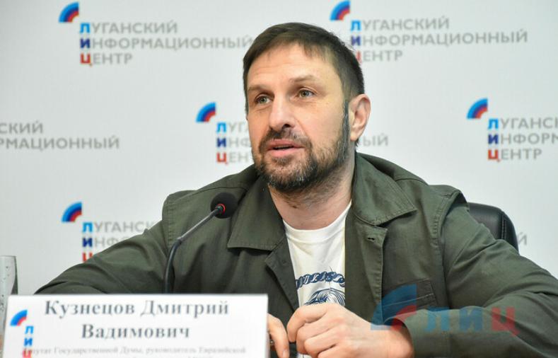 Депутат Кузнецов пока ведёт в счёте против губернатора Гусева