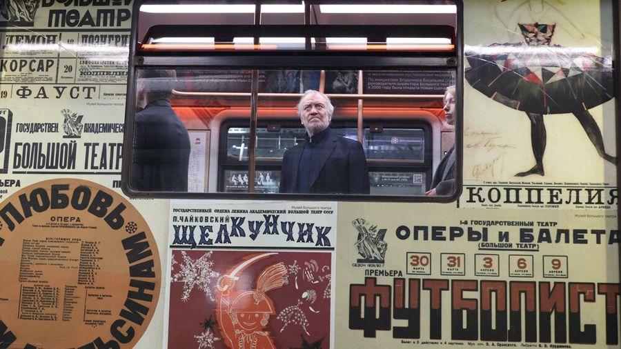 В метро на колеснице Аполлона: Большой театр отметил свое 250-летие передвижной выставкой — подземной и кольцевой