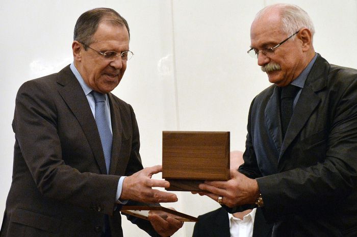 «Мудрый, веселый, верный»