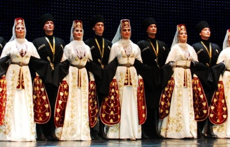 Госансамбль Северной Осетии провел концерт в поддержку мобилизованных