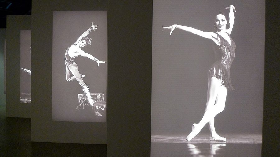 Танцуй, Россия: выставка «Первая позиция. Русский балет» в петербургском «Манеже»