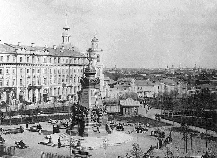 Завершилась реставрация памятника героям Плевны в Москве