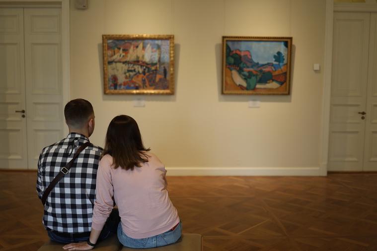 Выставка работ Анатолия Козикова открылась в Смоленске