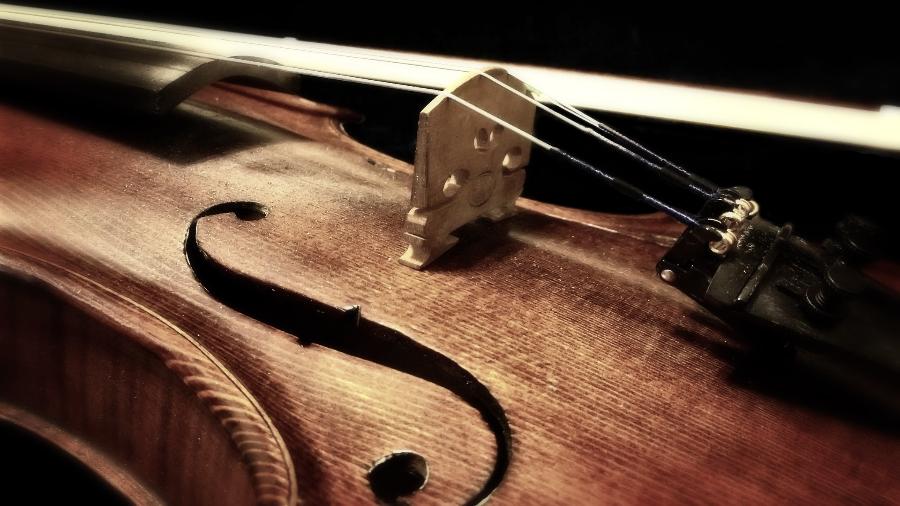 Стали известны результаты первого тура III Международного конкурса скрипачей Владимира Спивакова