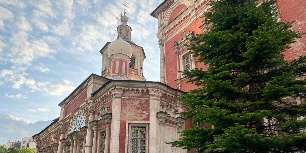 В московской церкви Введения в Барашах обнаружили ценные архитектурные элементы