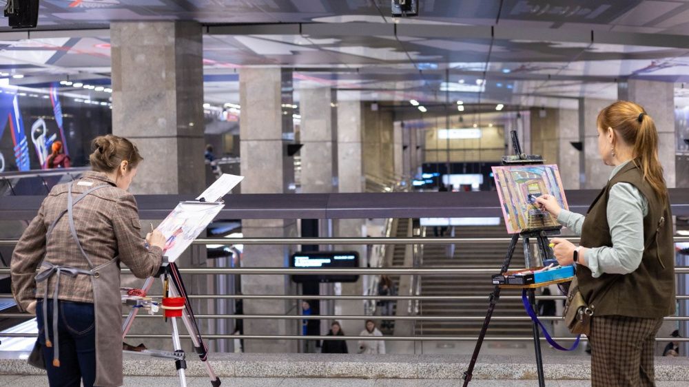 Выставка проекта «Искусство в метро» открылась на станции «Сокольники»