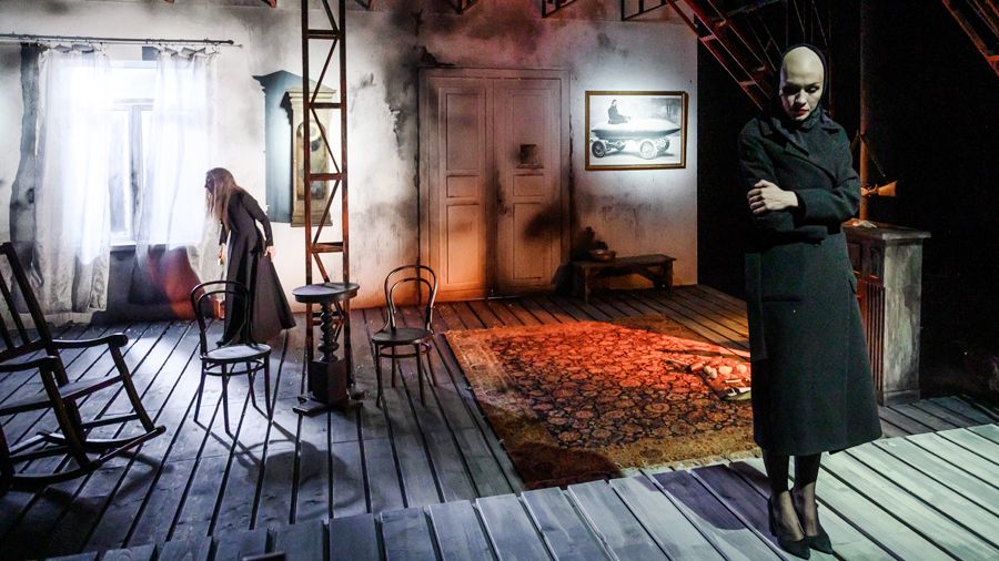 Пьеса для виолончели, шести ляжек и суровой нордической кармы: «Боркман» по Ибсену в Александринском театре