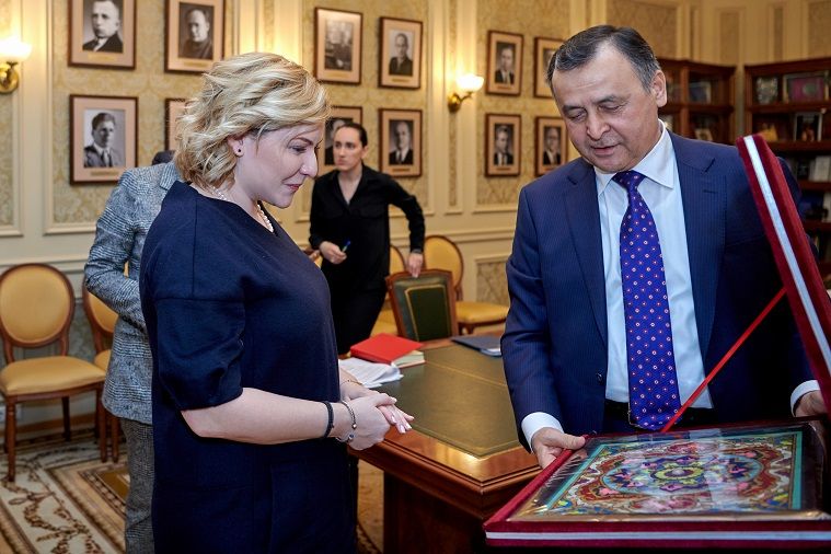 Россия и Таджикистан проведут культурные мероприятия в год 30-летия дипотношений