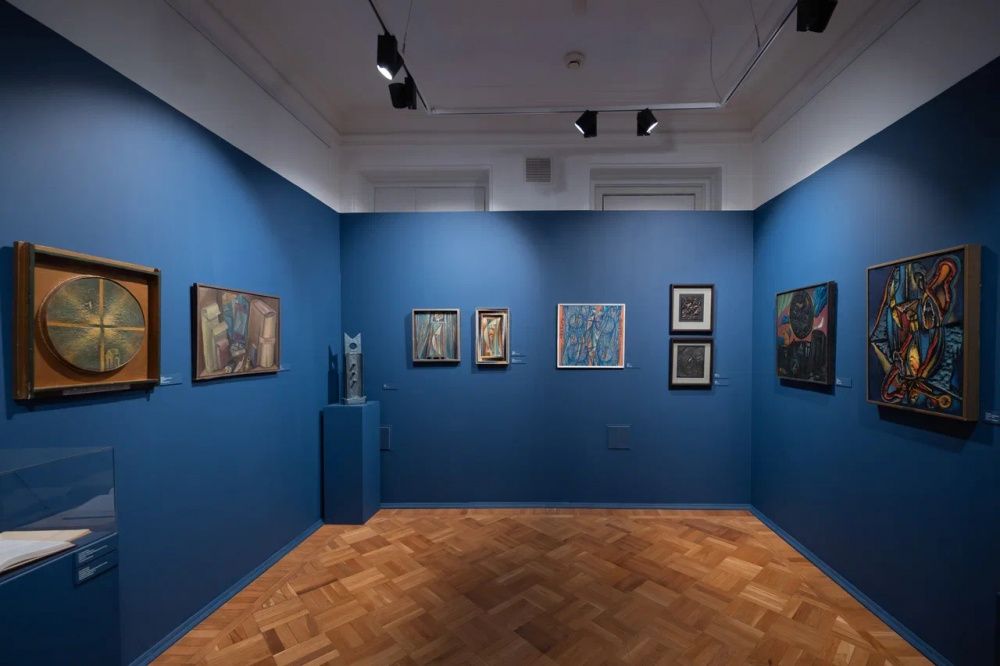 В Доме Булгакова открылась выставка работ художника Владимира Волка, посвященная «Мастеру и Маргарите»