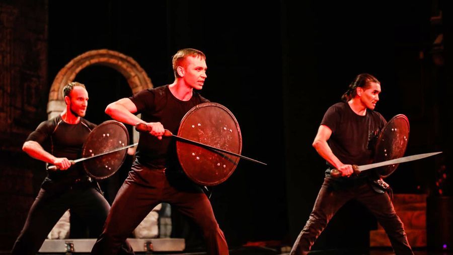 Анна и Константин Скрипалевы, создатели рок-мюзикла «Гладиатор»: «В мире всегда есть место настоящим героям»