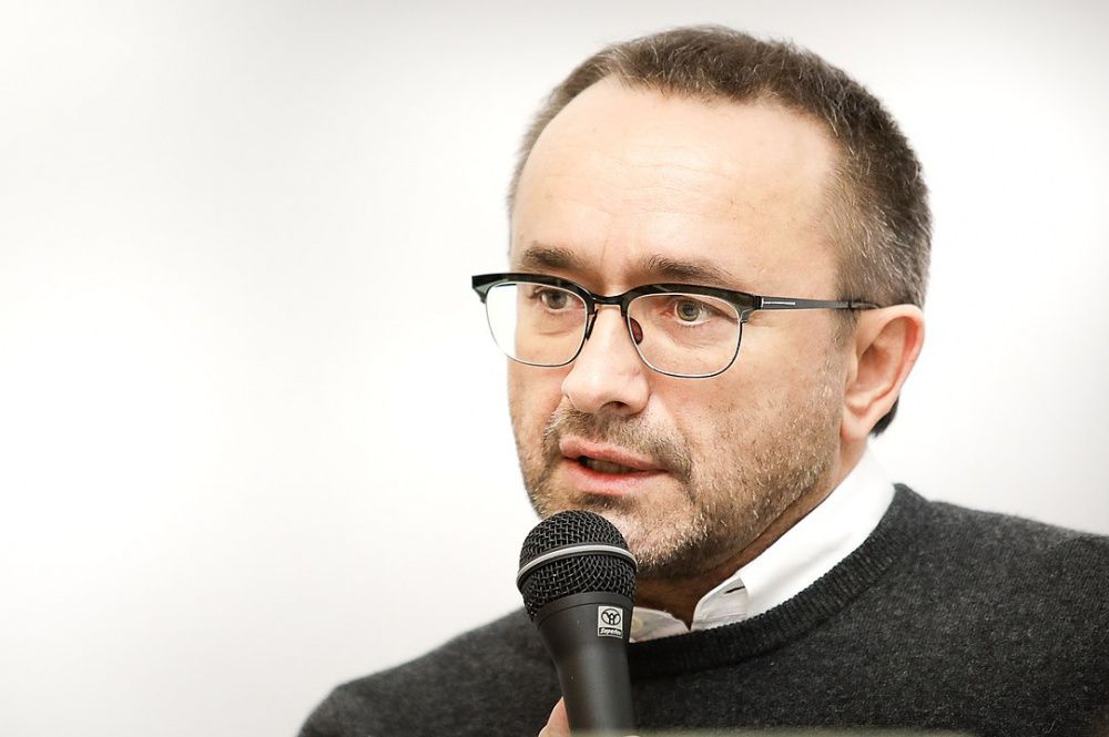 Андрея Звягинцева ввели в искусственную кому после перенесенного коронавируса