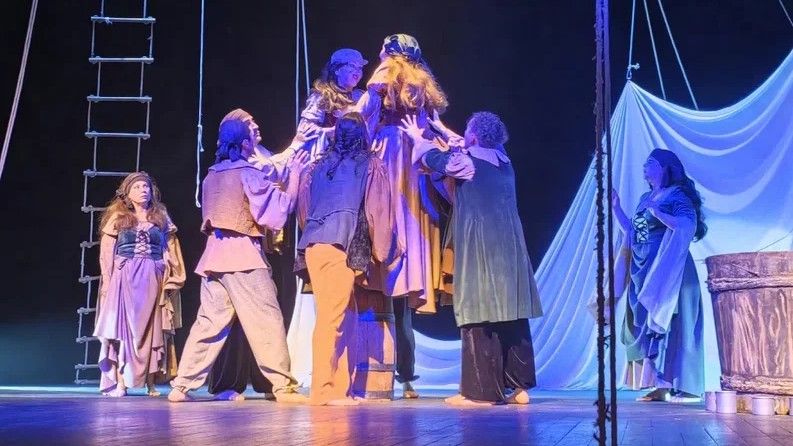 В Курганской области с успехом прошли «Большие гастроли» театра из Таджикистана