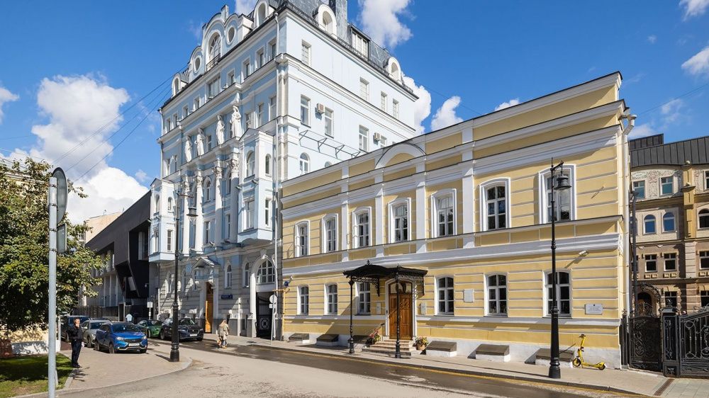 В Москве открылась выставка «Квартира № 3 и ее окрестности»