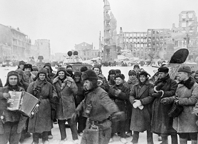 Специальная программа подготовлена к 80-летию победы в Сталинградской битве