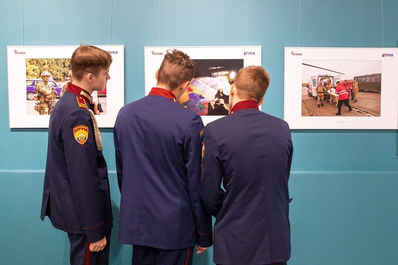 В Музее Победы открылась выставка фотографий военкоров Росгвардии