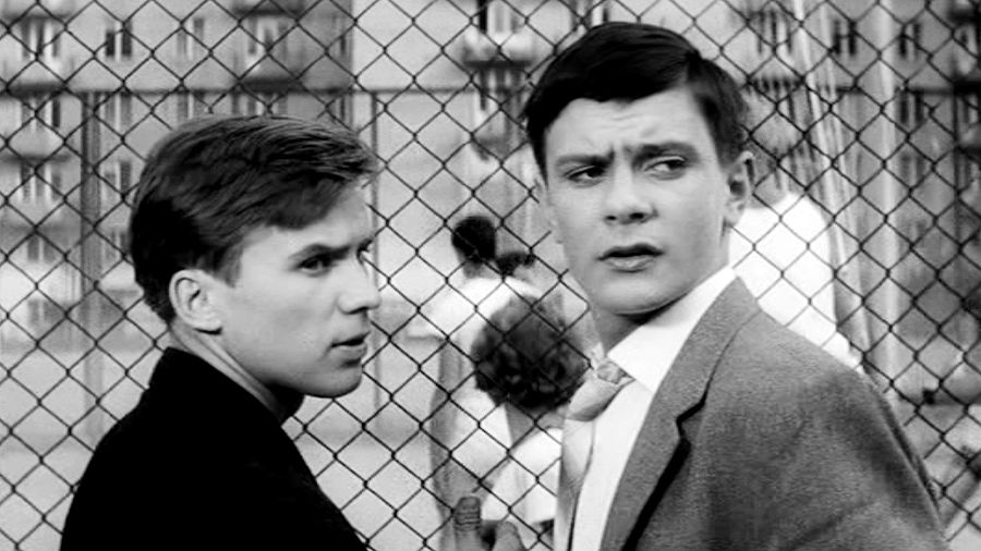 Фильм "Я шагаю по Москве" Георгия Данелия