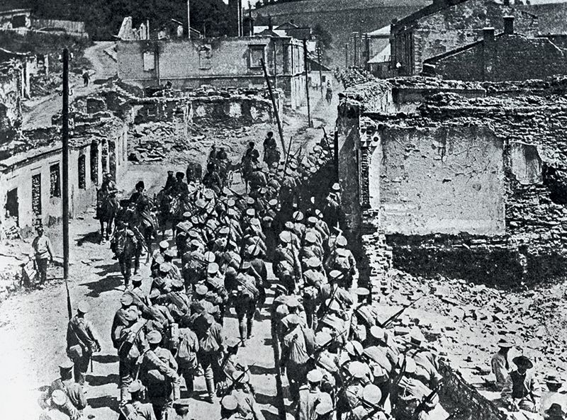 Русские войска в Бучаче. 1916