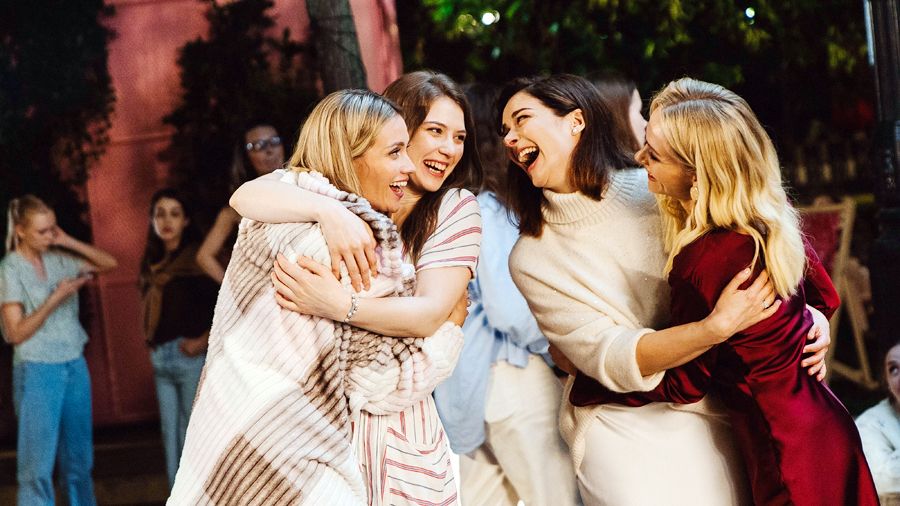 «Москва слезам не верит. Все только начинается» «Москва слезам не верит. Все только начинается»