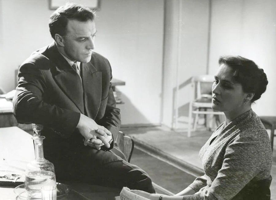 «Простая история»