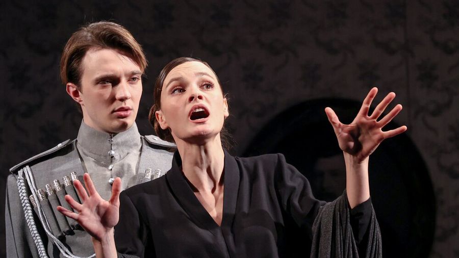 «Белая гвардия» «Белая гвардия»