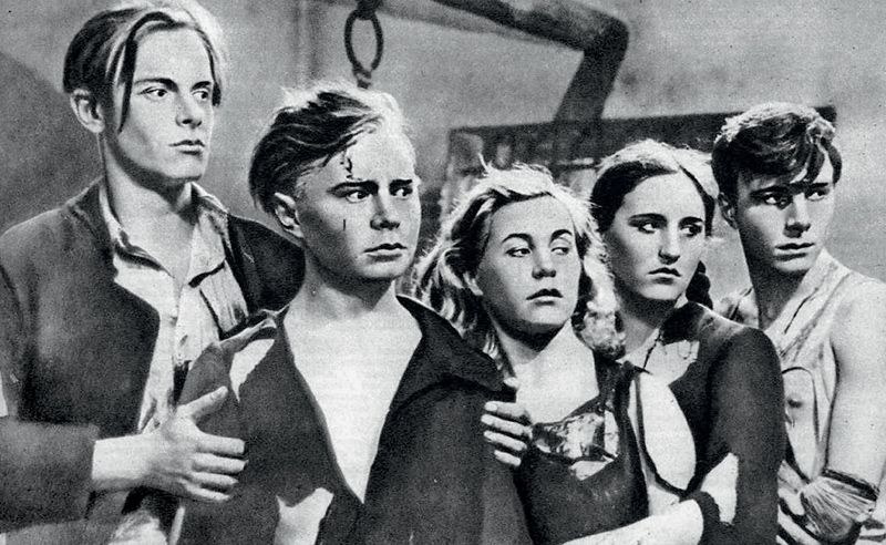 Кадр из фильма «Молодая гвардия». 1948